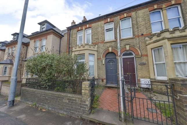 7 bed end terrace house for sale