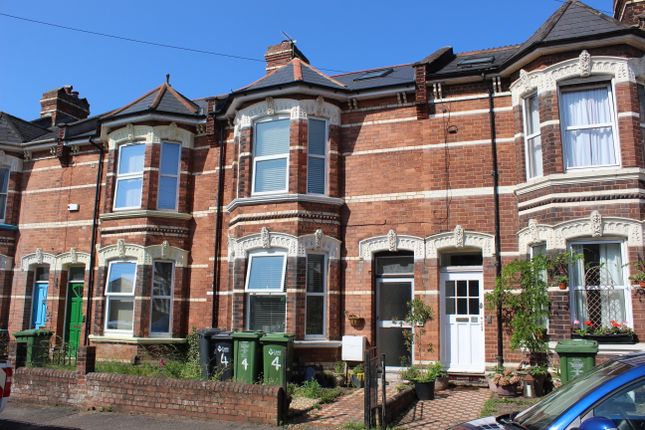 6 bed terraced house for sale