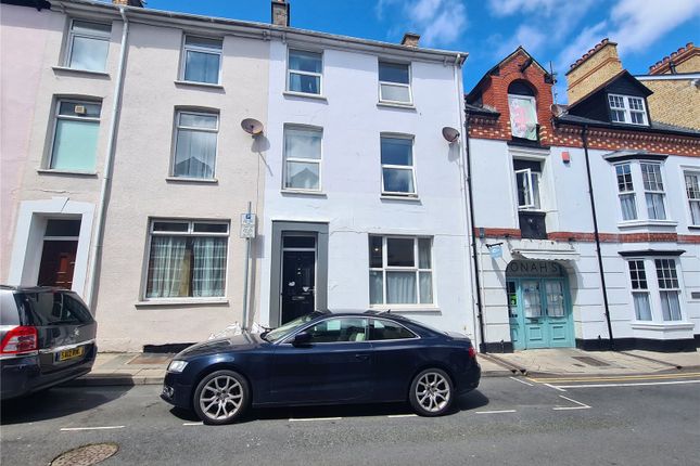 5 bed terraced house for sale