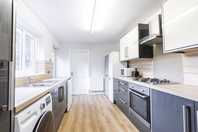 5 bed terraced house for sale