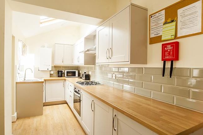 4 bed terraced house for sale