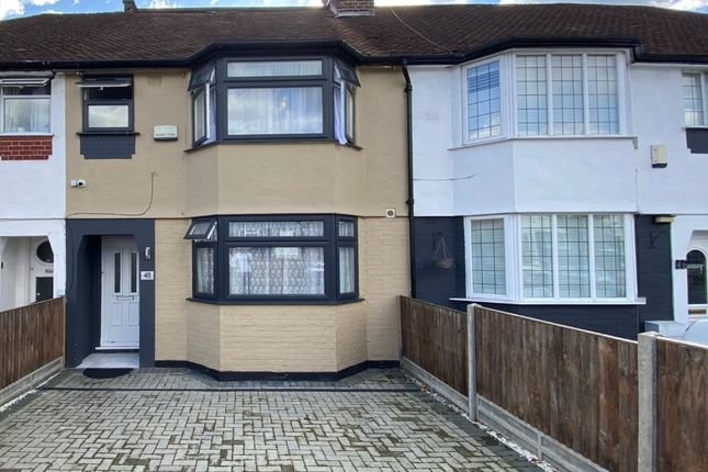 5 bed semi-detached house for sale