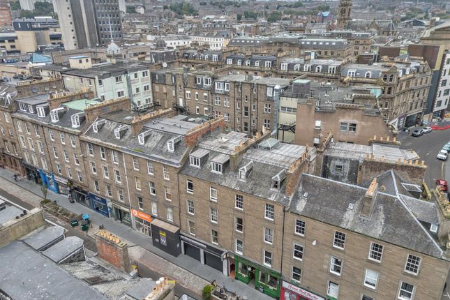 4 bed flat for sale