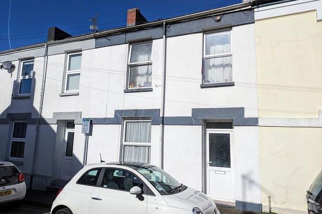 5 bed terraced house for sale