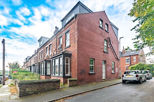 7 bed end terrace house for sale
