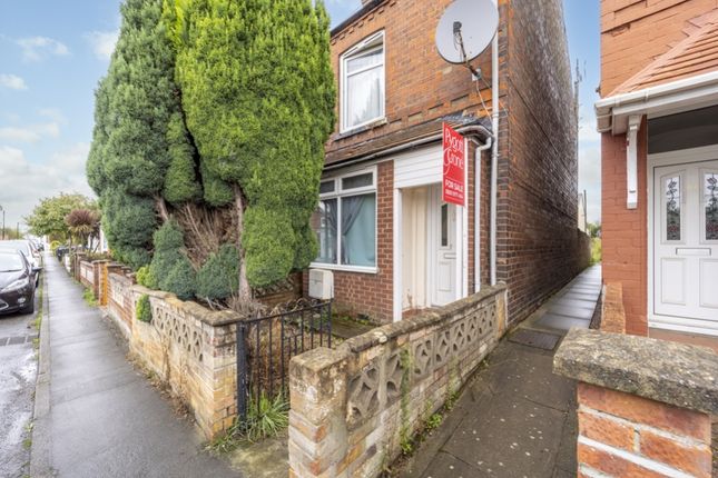 4 bed end terrace house for sale