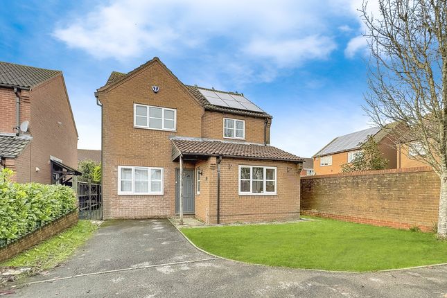 6 bed detached house for sale