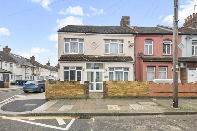 6 bed end terrace house for sale