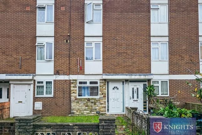 4 bed terraced house for sale