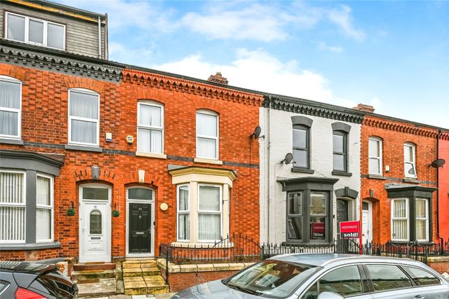 4 bed terraced house for sale