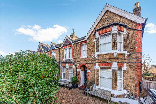 6 bed property for sale