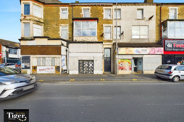 6 bed block of flats for sale