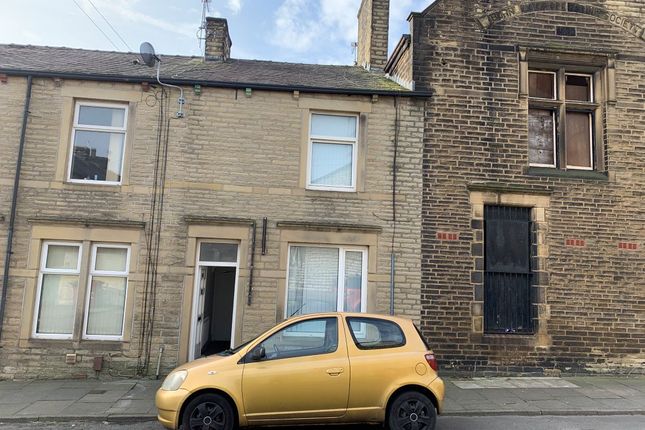 4 bed terraced house for sale