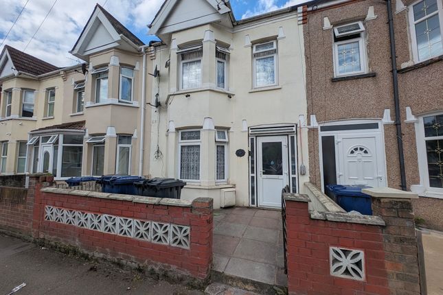 4 bed terraced house for sale