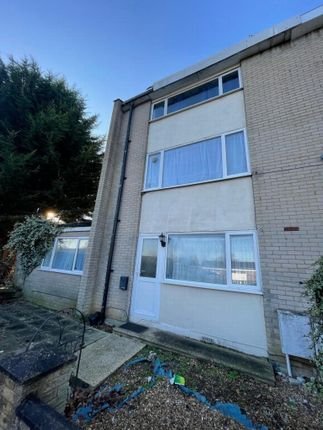 4 bed town house for sale