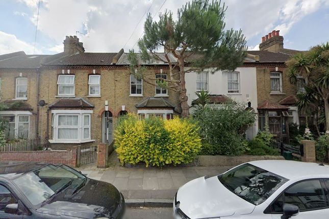 3 bed terraced house for sale