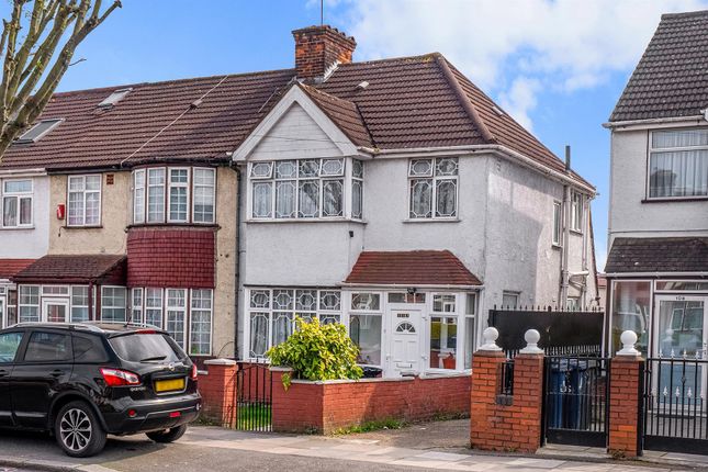 3 bed semi-detached house for sale