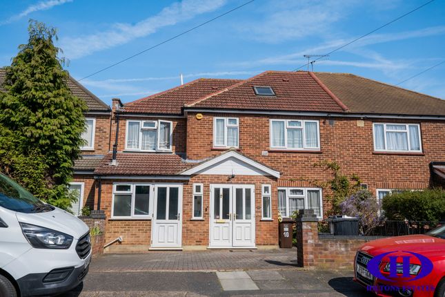 6 bed semi-detached house for sale