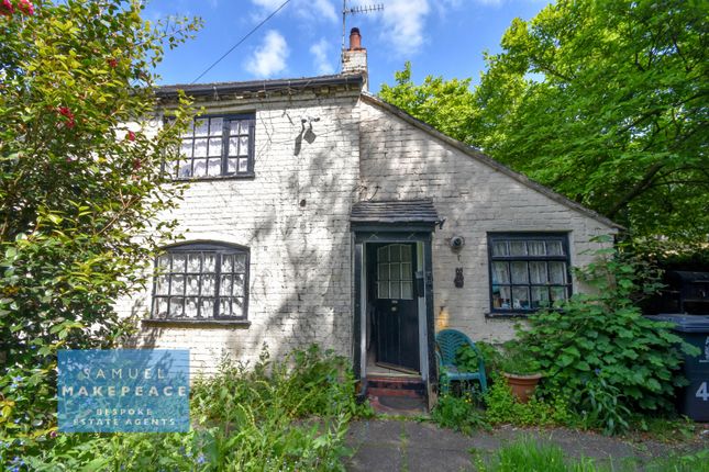 3 bed semi-detached house for sale