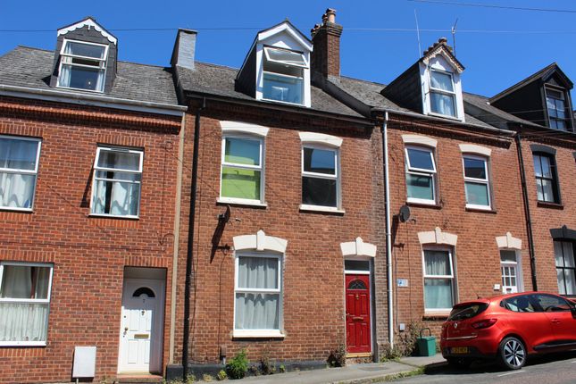 4 bed terraced house for sale