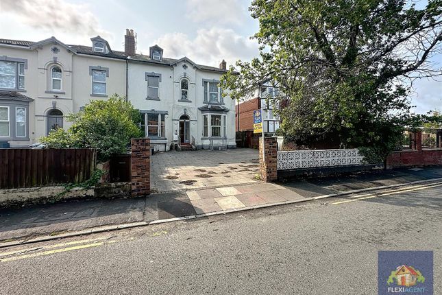 7 bed semi-detached house for sale