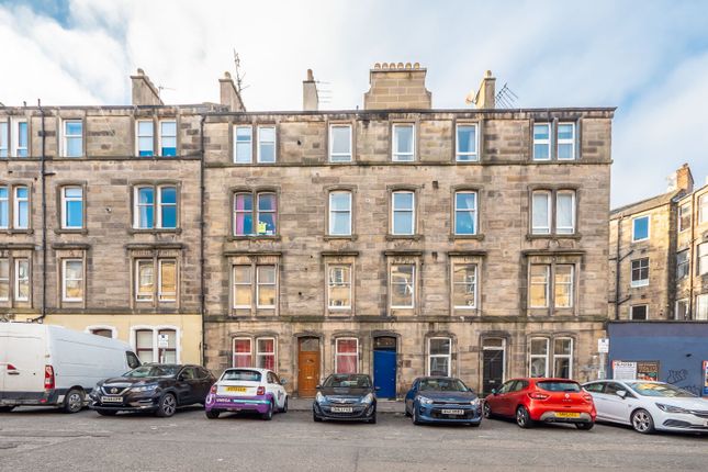 4 bed flat for sale