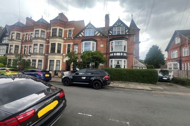 9 bed terraced house for sale