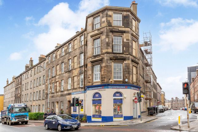 3 bed flat for sale