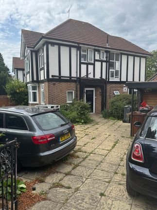 4 bed semi-detached house for sale