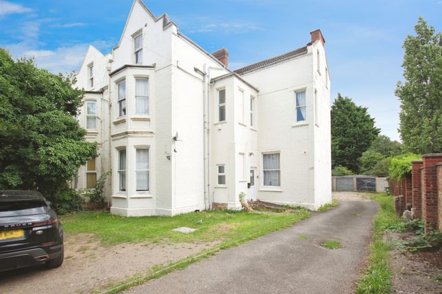 11 bed detached house for sale