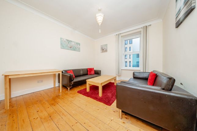 3 bed flat for sale