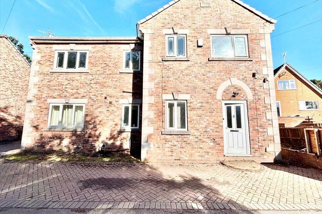 5 bed detached house for sale