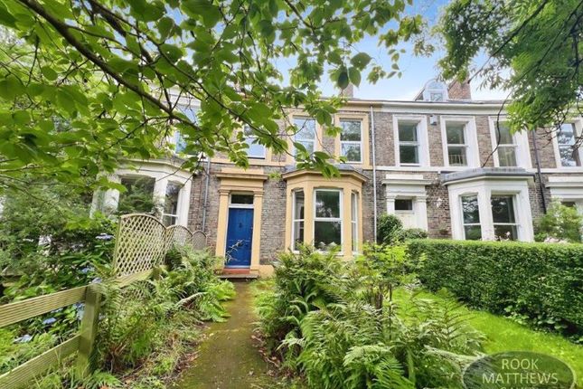 7 bed terraced house for sale