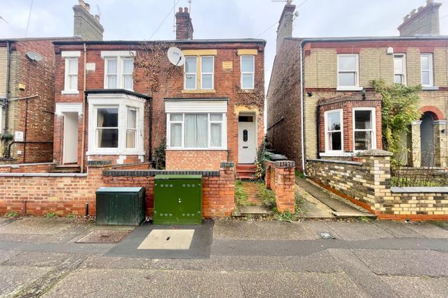 3 bed property for sale