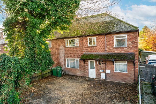 10 bed semi-detached house for sale