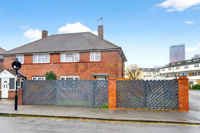 4 bed semi-detached house for sale