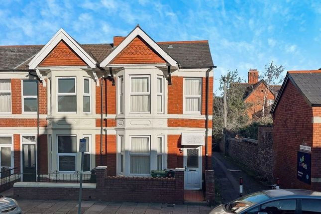 3 bed terraced house for sale