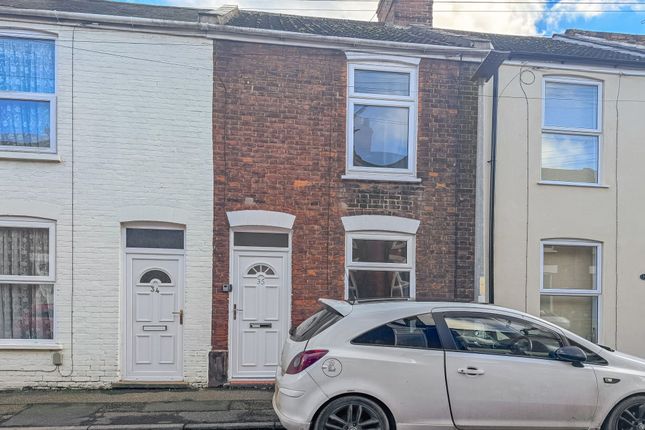 2 bed terraced house for sale