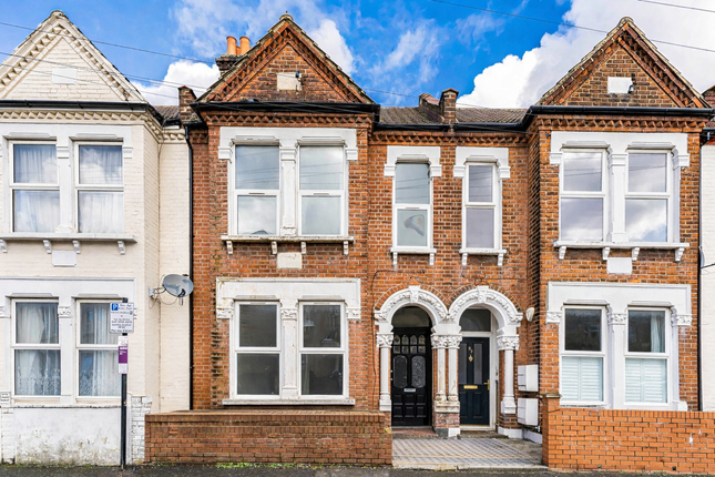 5 bed terraced house for sale