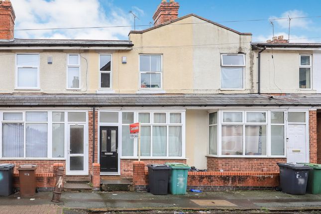 4 bed terraced house for sale