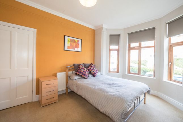 5 bed property for sale
