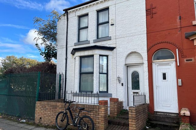 4 bed end terrace house for sale