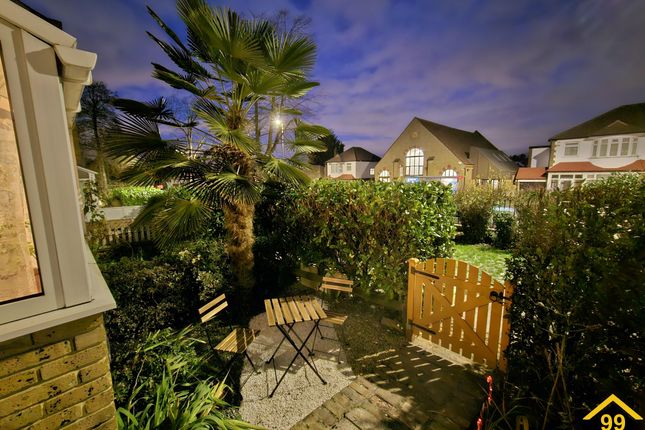 4 bed terraced house for sale