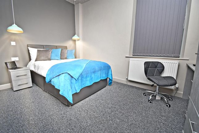 4 bed property for sale