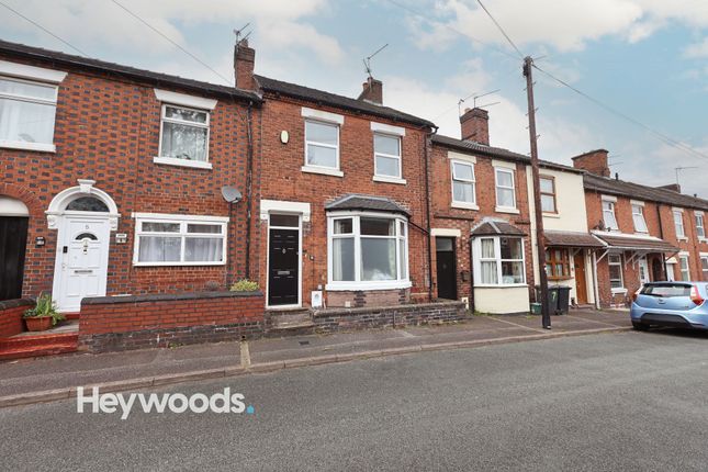 5 bed terraced house for sale