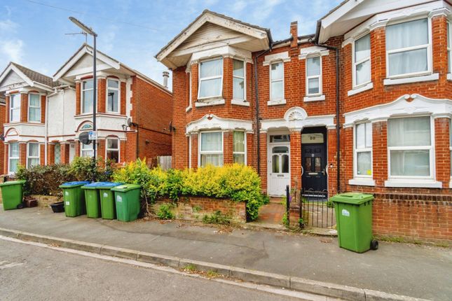 5 bed detached house for sale