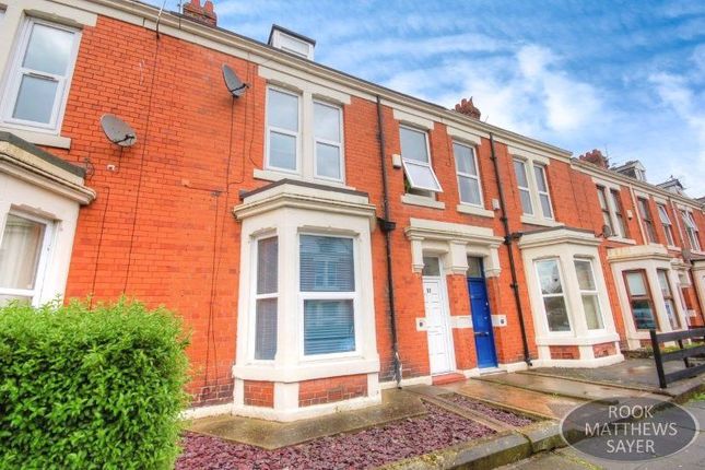6 bed property for sale